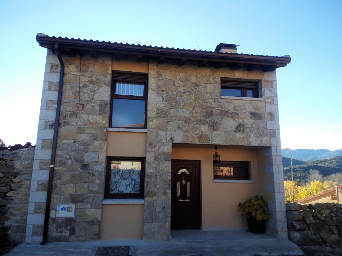 Pendan De Gredos Villa San Martín del Pimpollar Buitenkant foto